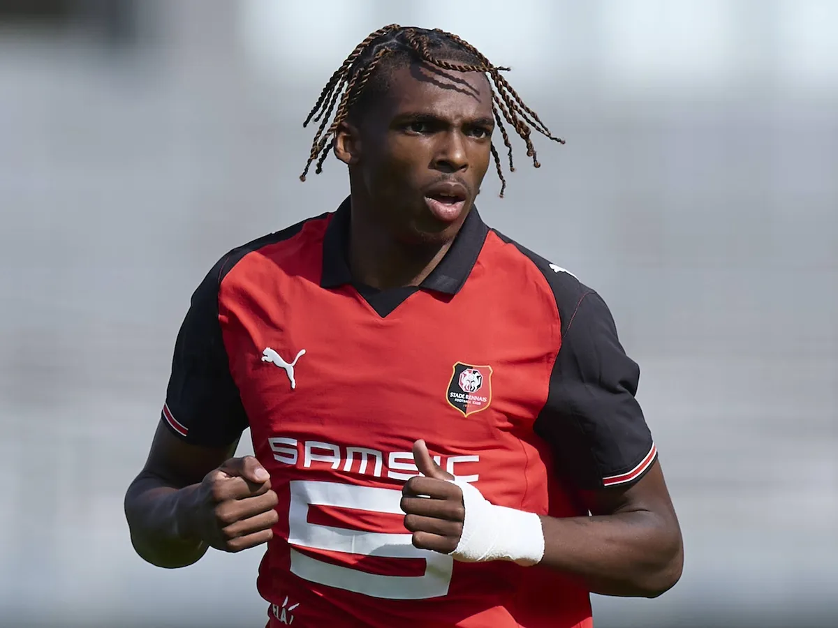 Jacquet Prioritaskan Chelsea di Tengah Minat Klub Besar