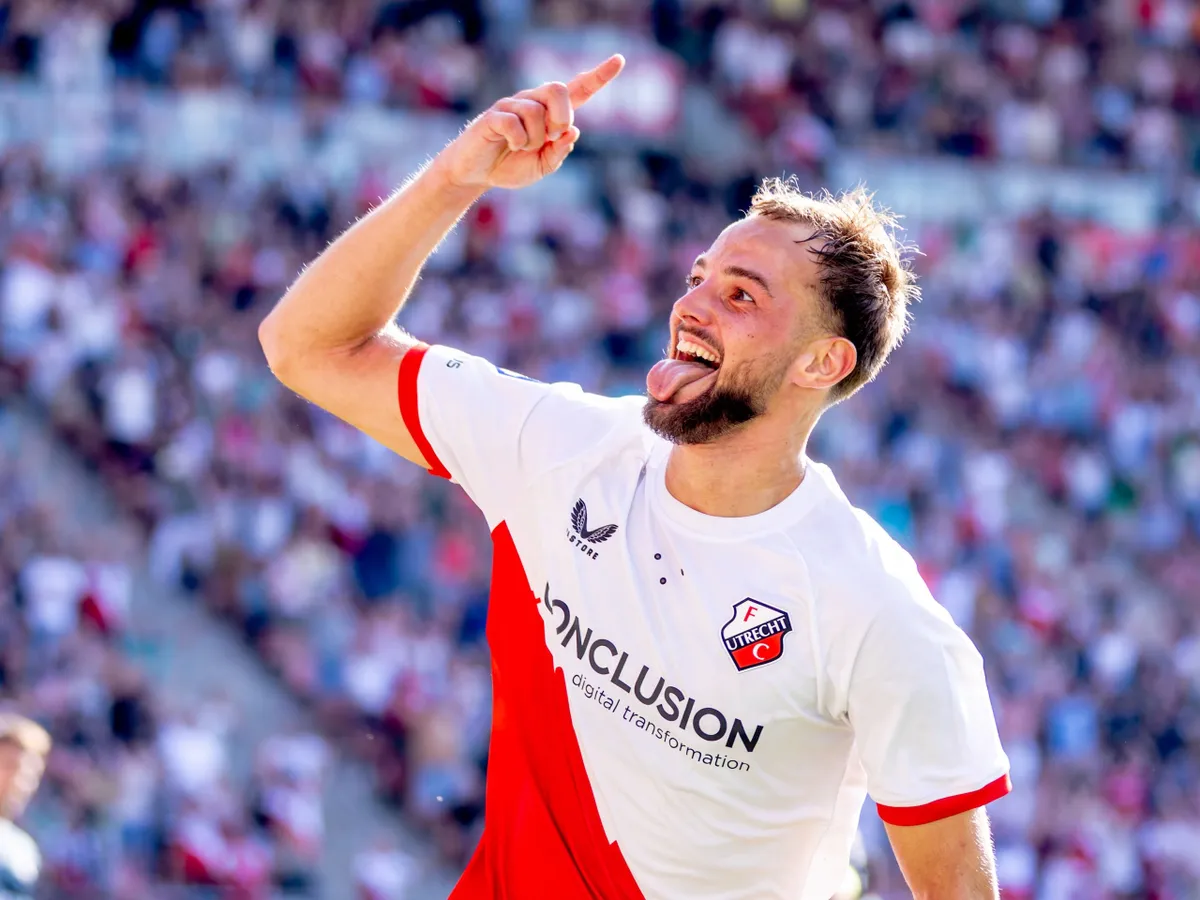 Utrecht Vs Zwolle Perebutan Poin Penting